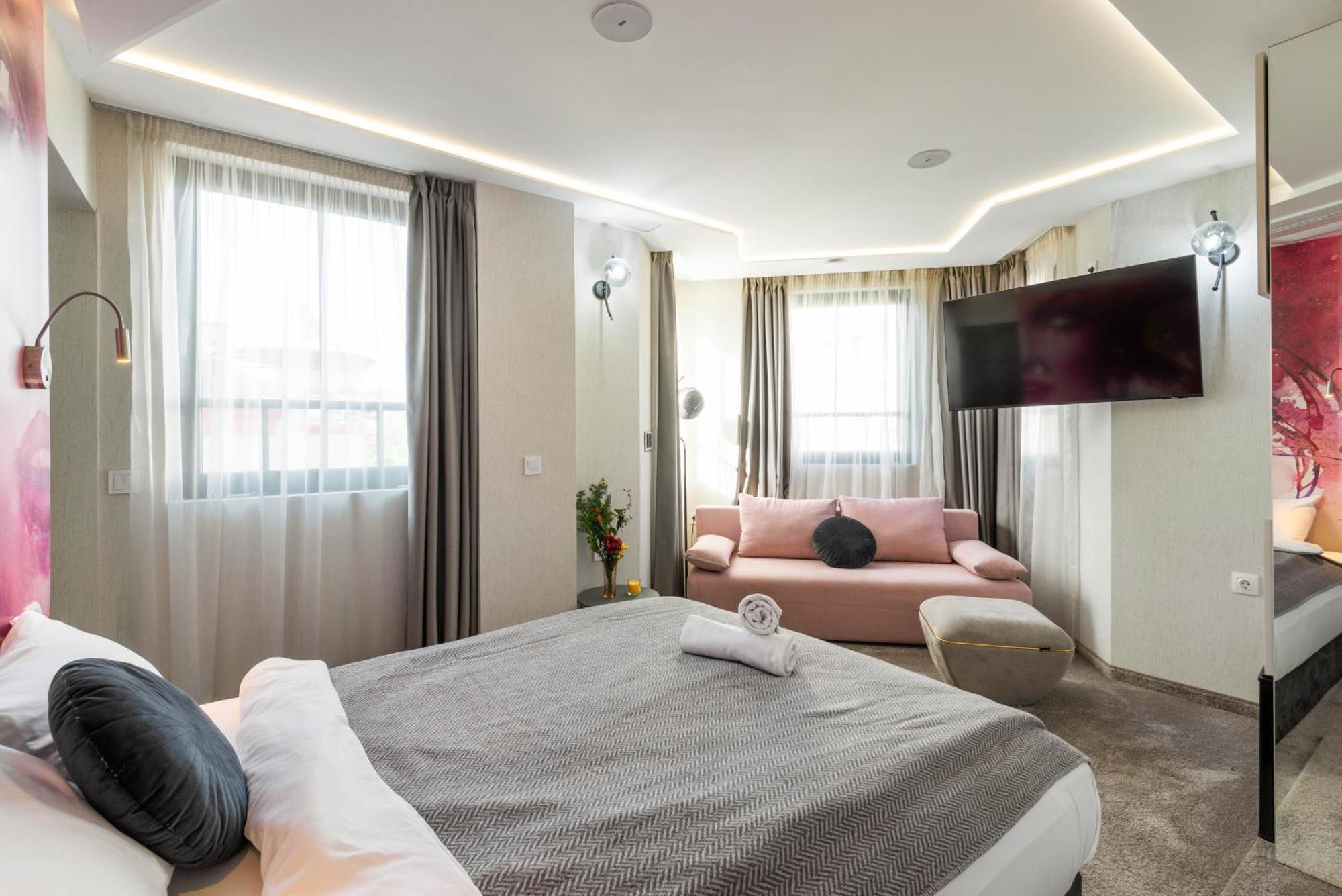 Aurora Hills Hotel Пловдив Экстерьер фото